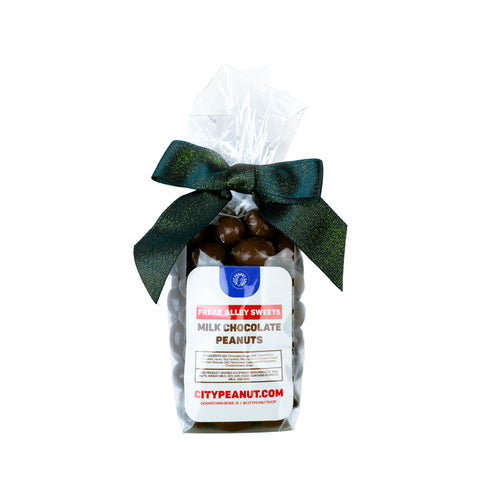 GIFT BAG • MILK CHOCOLATE PEANUTS